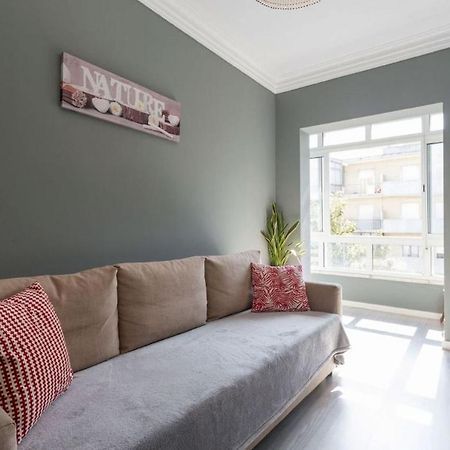 Be Local - Apartment With 2 Bedrooms In Moscavide - Lisbon Luaran gambar
