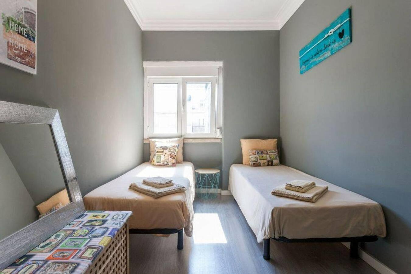 Be Local - Apartment With 2 Bedrooms In Moscavide - Lisbon Luaran gambar